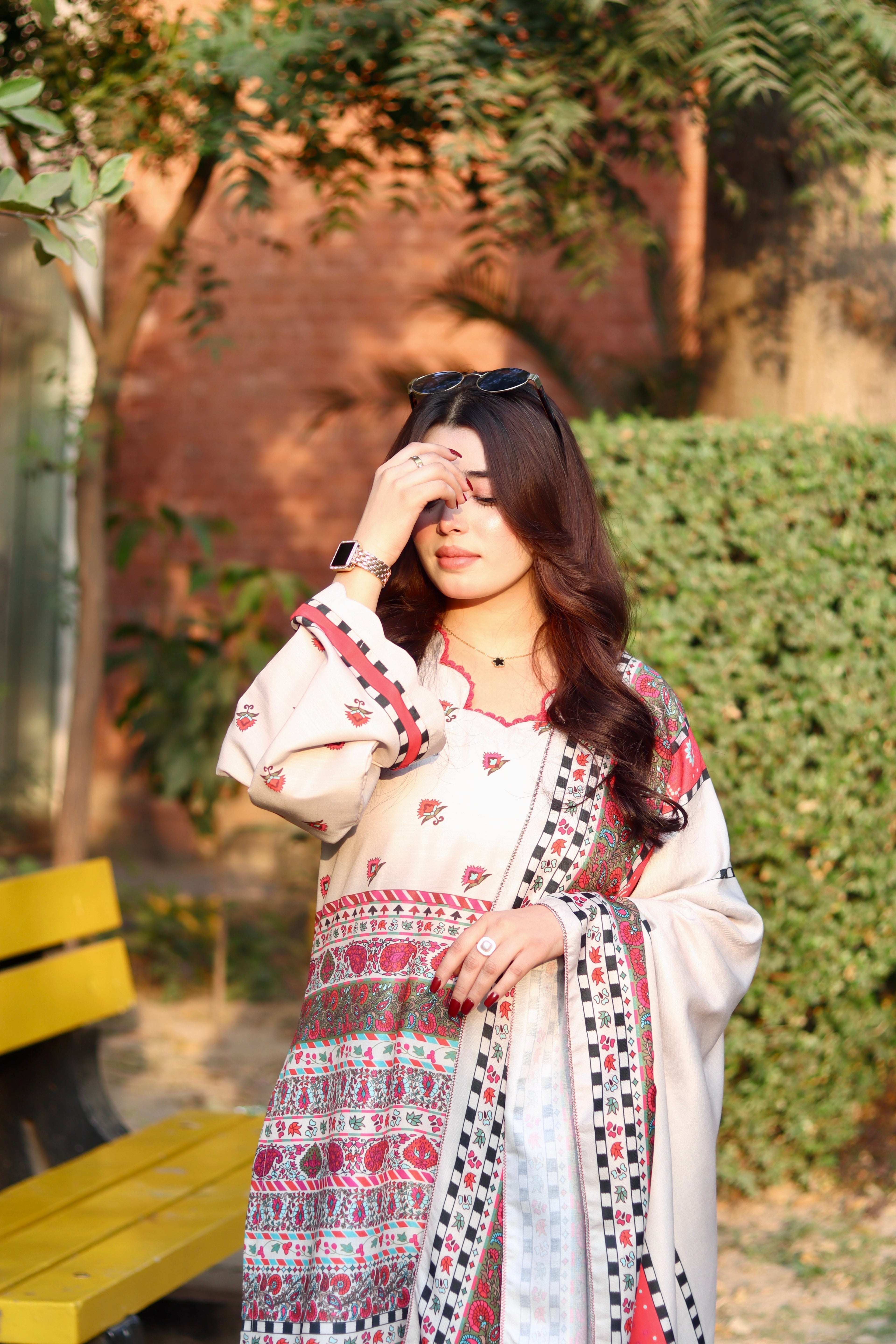 Resham 3Pc