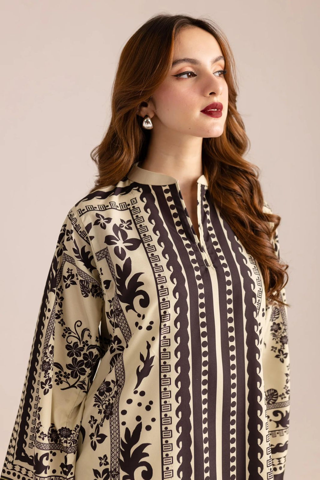 Zayna 2Pcs Stitched