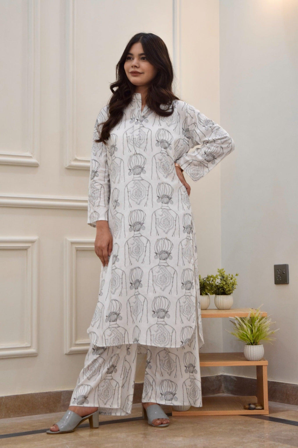 Melodic 2Pcs Stitched Suit